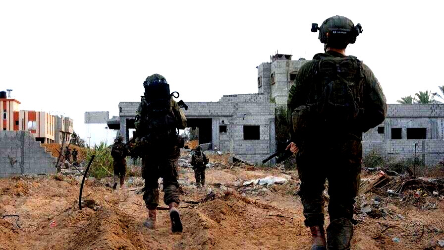 الخارجية الإندونيسية تنفي مزاعم إسرائيلية بنقل فلسطينيين من غزة إلى إندونيسيا