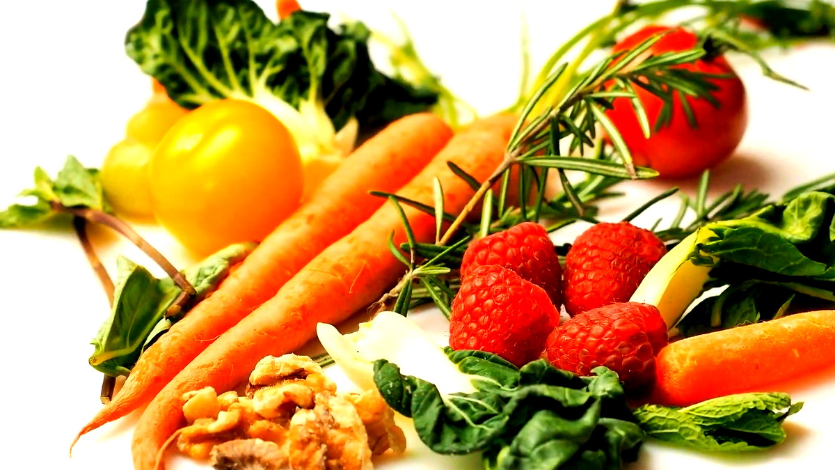 توازن الطعام في عيد الفطر: استمتع بالعيد دون التأثير على صحتك