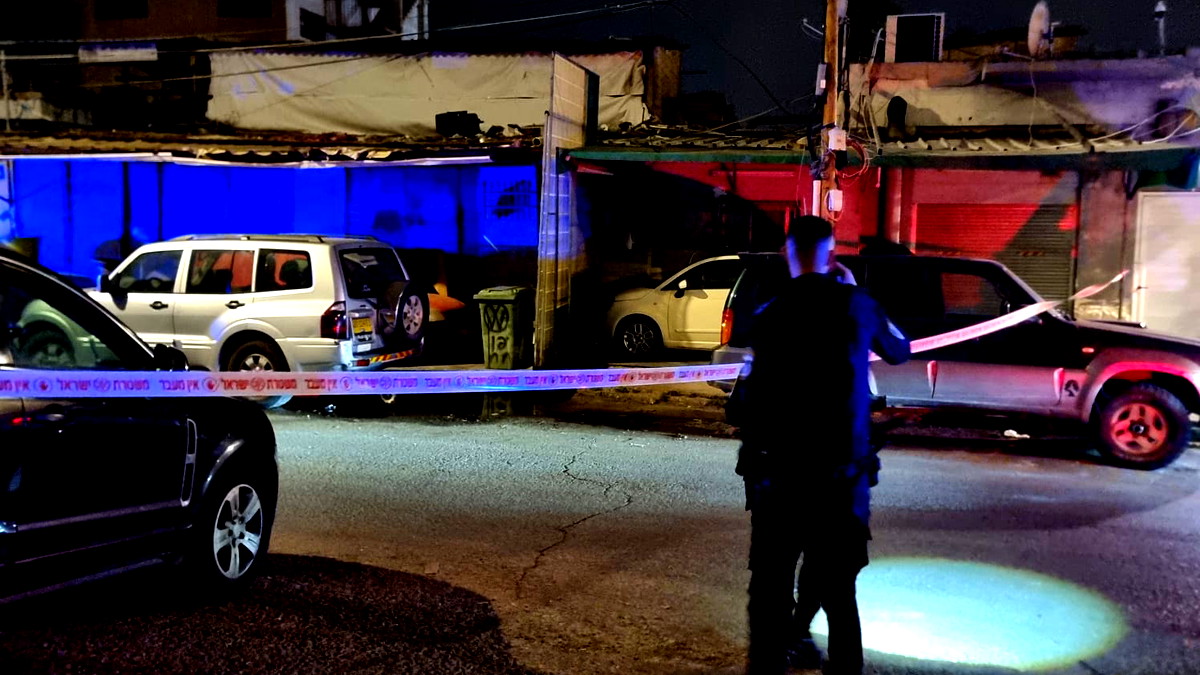 يافا تل ابيب: اصابة رجل بجراح خطيرة جراء تعرضه لاطلاق نار