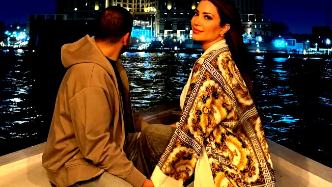 نسرين طافش تحتفل بأجواء رمضان مع زوجها في نهر النيل وتثير تفاعلًا واسعًا بين متابعيها