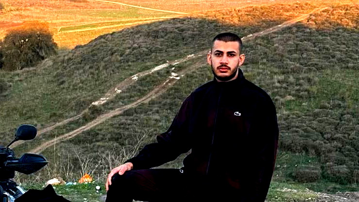 وفاة الشاب أمير خروب من جلجولية متأثراً بجروحه من حادث مطاردة شرطية