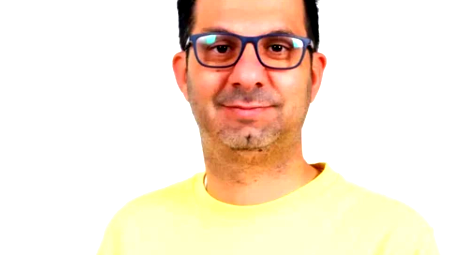 البروفيسور ناجي عباس من الناصرة يستلم شهاده تقديرية من مركز الابحاث الاكاديمي في أوروبا