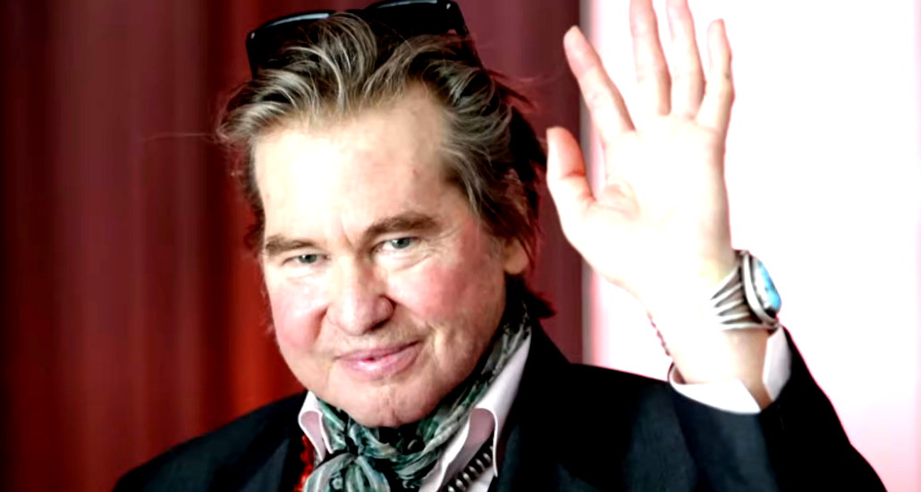 وفاة الممثل الأمريكي فال كيلمر عن عمر ناهز الـ 65 عامًا 