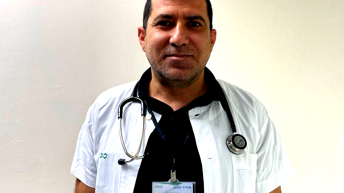 بخبرته الواسعة ونهجه الإنساني: الدكتور حسين صفدي يعزّز الخدمات الطبية في صفد والشمال
