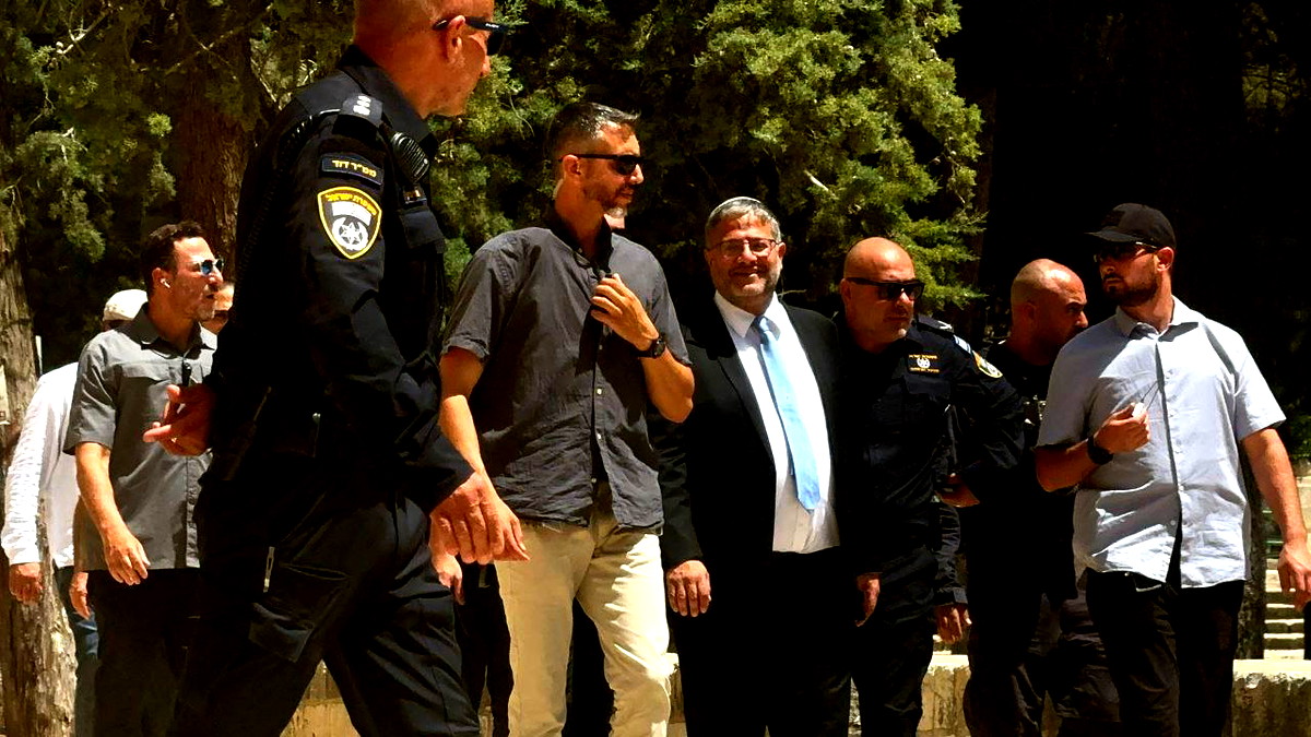 دعوات للحشد والرّباط في المسجد الأقصى المبارك عقب اقتحام نفذه المتطرّف إيتمار بن غفير أمس الأربعاء