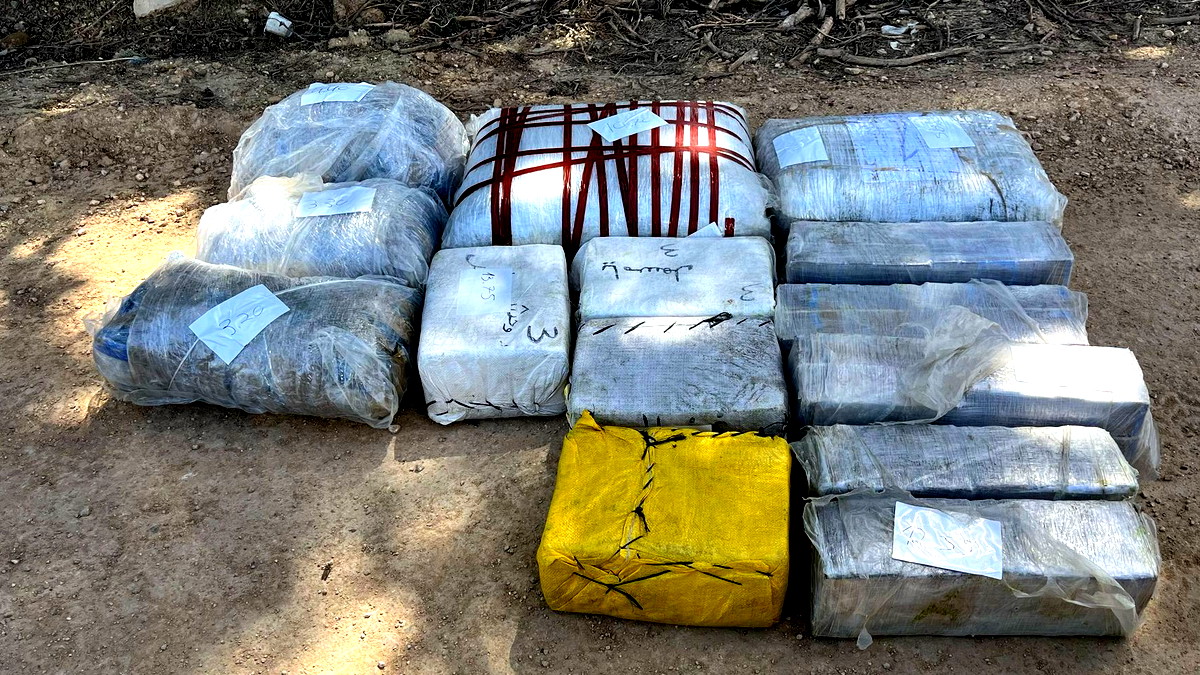 احباط تهريب 150 كيلوغرامًا من المخدرات من الاردن واعتقال مشتبهين من كفرمصر
