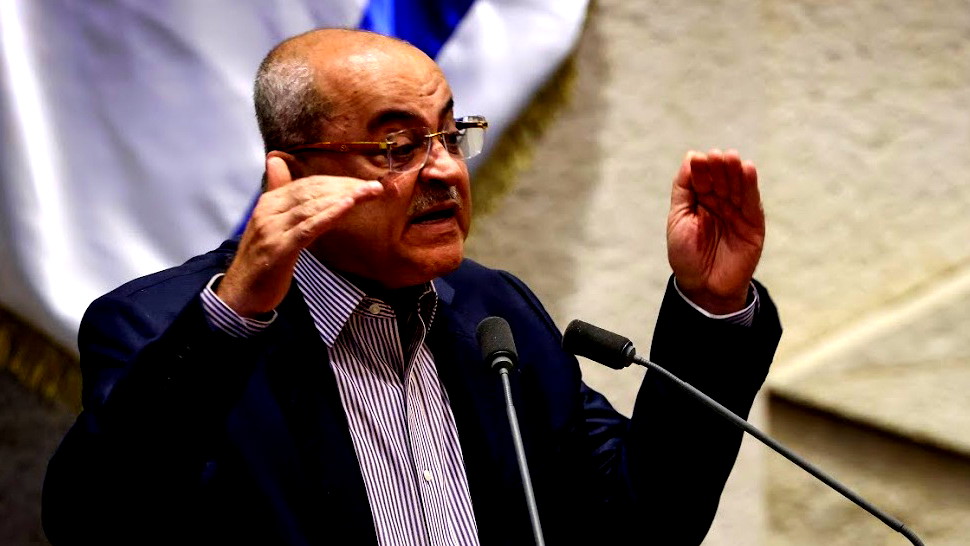 النائب احمد الطيبي يكتب: مجزرة سيارات الإسعاف: عندما يدفن الجنود الجثث في مقبرة جماعية، فهذه ليست فوضى بل سياسة