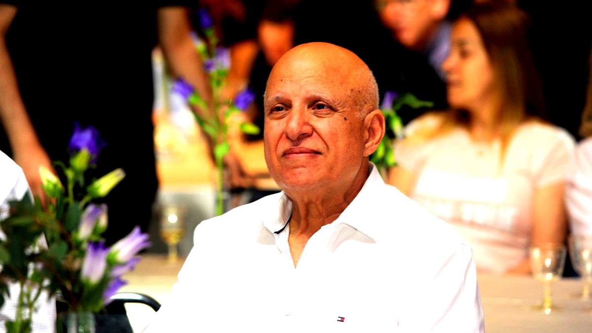 مفعال هبايس يعبّر عن حزنه العميق ويعلن ببالغ الأسى عن وفاة رئيس مجلس إدارة مفعال هبايس المحاسب أفيغدور يتسحاقي