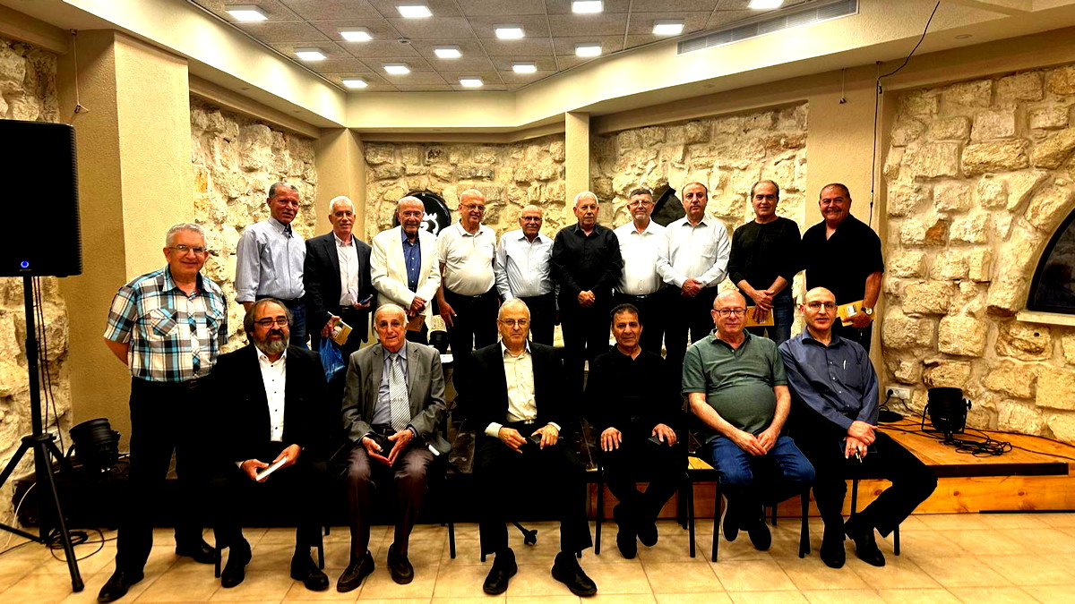 لقاء حواري مع الدكتور حاتم خوري حول كتابه "جورة الذهب" في "مركز سوا" الشفاعمري