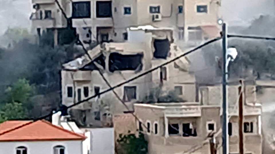 الجيش الإسرائيلي يفجر منزل مجاهد منصور منفذ عملية غرب رام الله