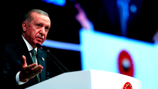 أردوغان: إسرائيل دولة إرهاب وليس لها تعريف آخر.. والسكوت عن مجازرها في غزة يعد مشاركة في هذه الجرائم