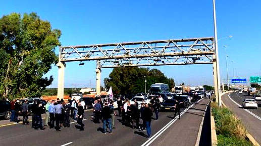 المتابعة والقطرية تدعوان لمظاهرات أسبوعية في القدس احتجاجًا على تفشي العنف والجريمة