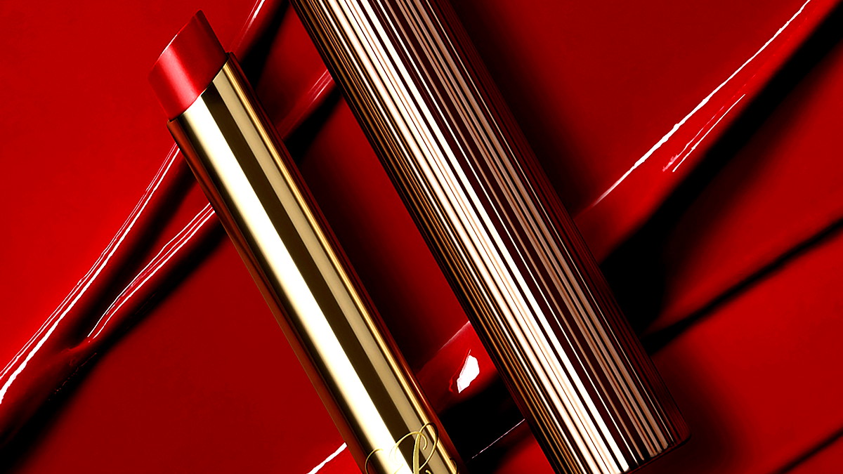 الماركة التجارية الفاخرة للمكياج والعناية إستي لاودر تطلق مجموعة جديدة من أحمر الشفاه  Estée Lauder Pure Color Explicit