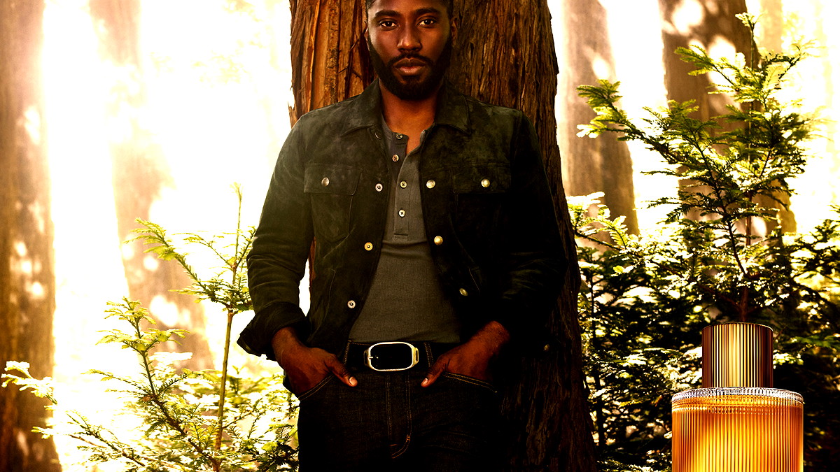 المصمم العالمي توم فورد يطلق عطر جديد Bois Pacifique ضمن سلسلة SIGNATURE 