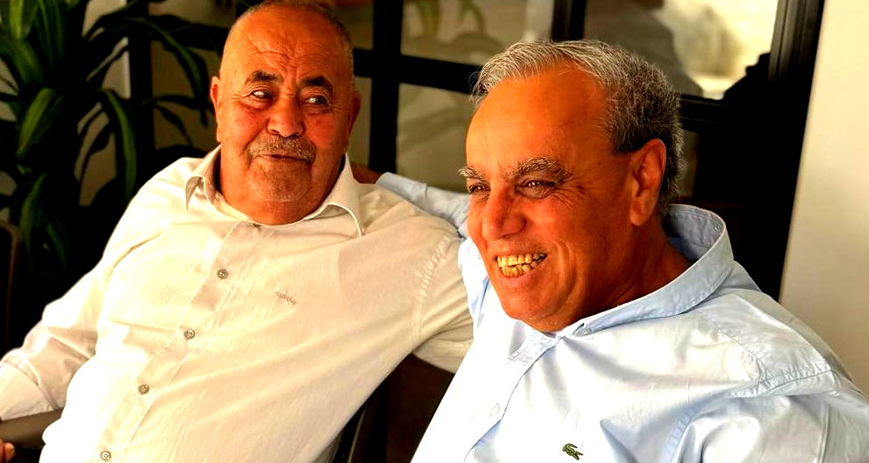 "إن أبر البر أن  يصل الرجل ود أبيه"