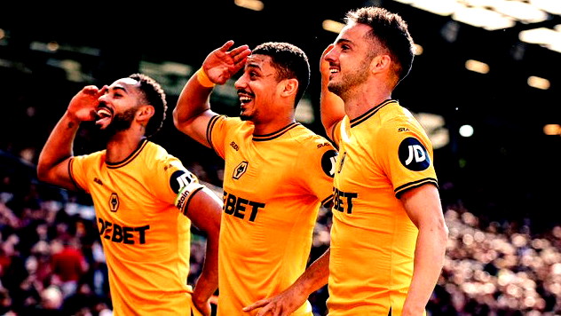 ولفرهامبتون يفوز على مانشستر يونايتد ويضمن بقاءه بالدوري الإنجليزي