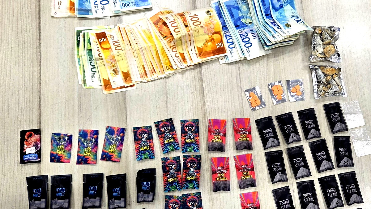 تصريح مدع عام بحقّ شابة (27 عامًا) من شماليّ البلاد بشبهة حيازة مخدّرات خطيرة والإتجار بها