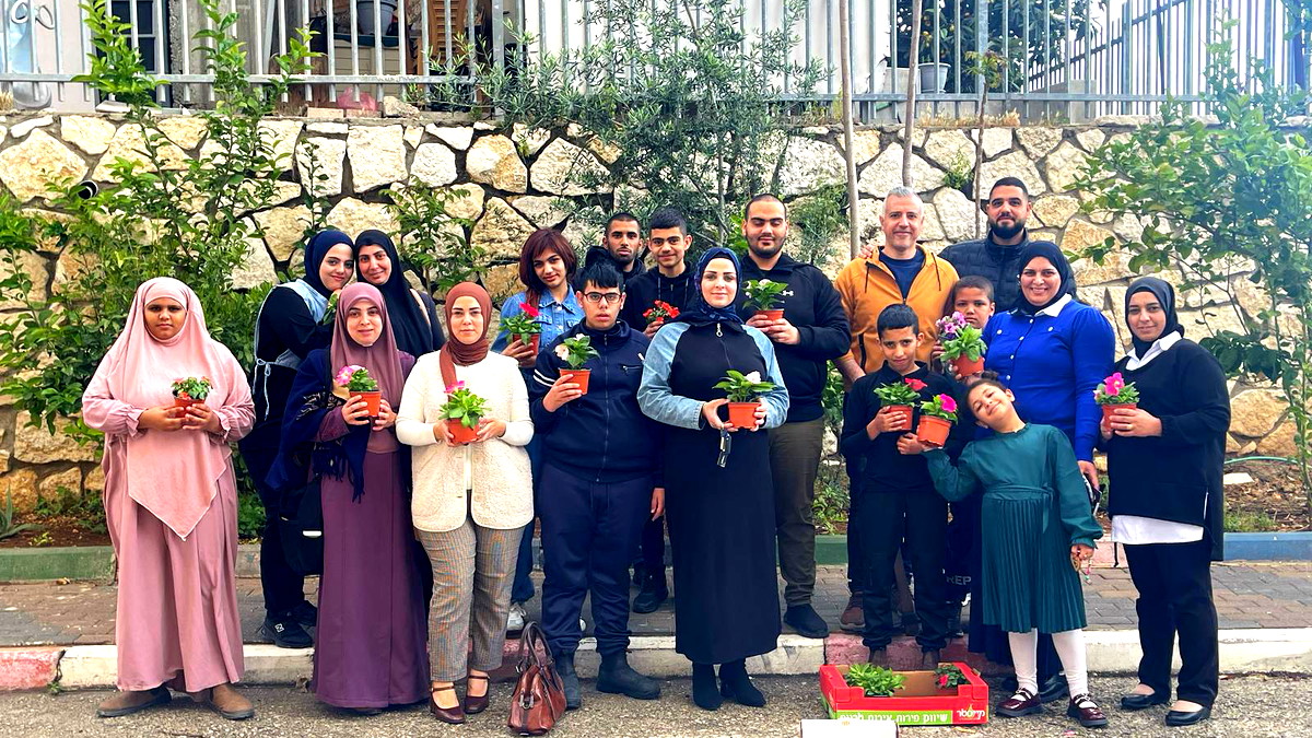 المركز الجماهيري – بلدية أم الفحم يستقبل طلاب "الرشيد" في يوم حافل بالتفاعل والانتماء