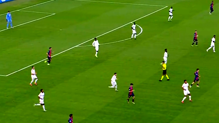 السّبت القريب- لقاء ريال مدريد وبرشلونة في المباراة النهائية لكأس ملك إسبانيا في مدينة إشبيلية