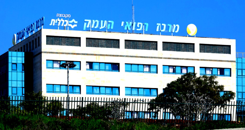 إصابة عامل (24 عامًا) بجراح متوسطة خلال عمله في ورشة بناء في مجدال هعيمك 