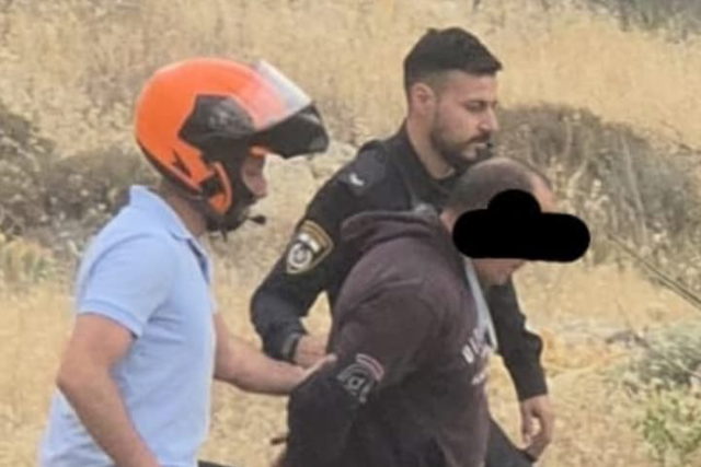 اعتقال احد سكان شرقي القدس بشبهة محاولته اشعال النيران في منطقة مفتوحة جنوبيّ المدينة
