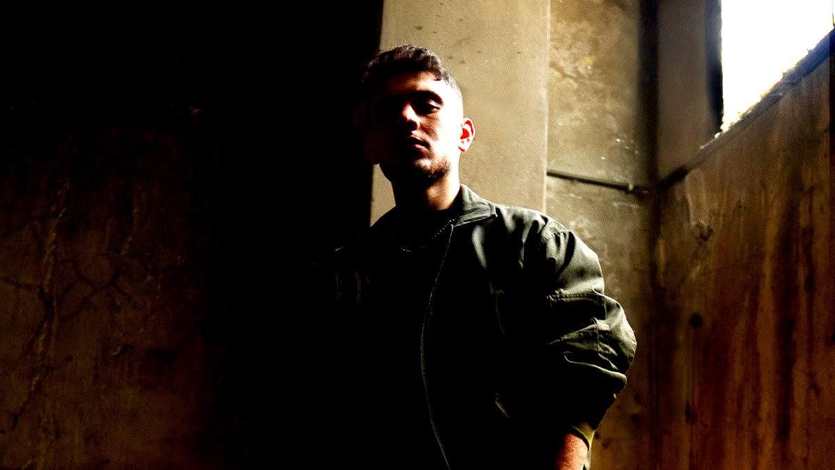 "جيناك" للشامي تجتاح مواقع التواصل... كليب مشوّق ورسالةٌ قويّة