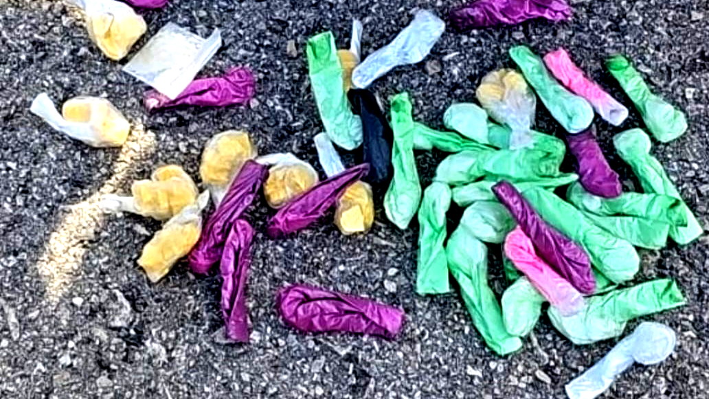 الشرطة تضبط مخدرات متنوعة ودراجة نارية معدّة للتمويه في هرتسليا.. وتعتقل مشتبه به (28 عامًا) من يافا