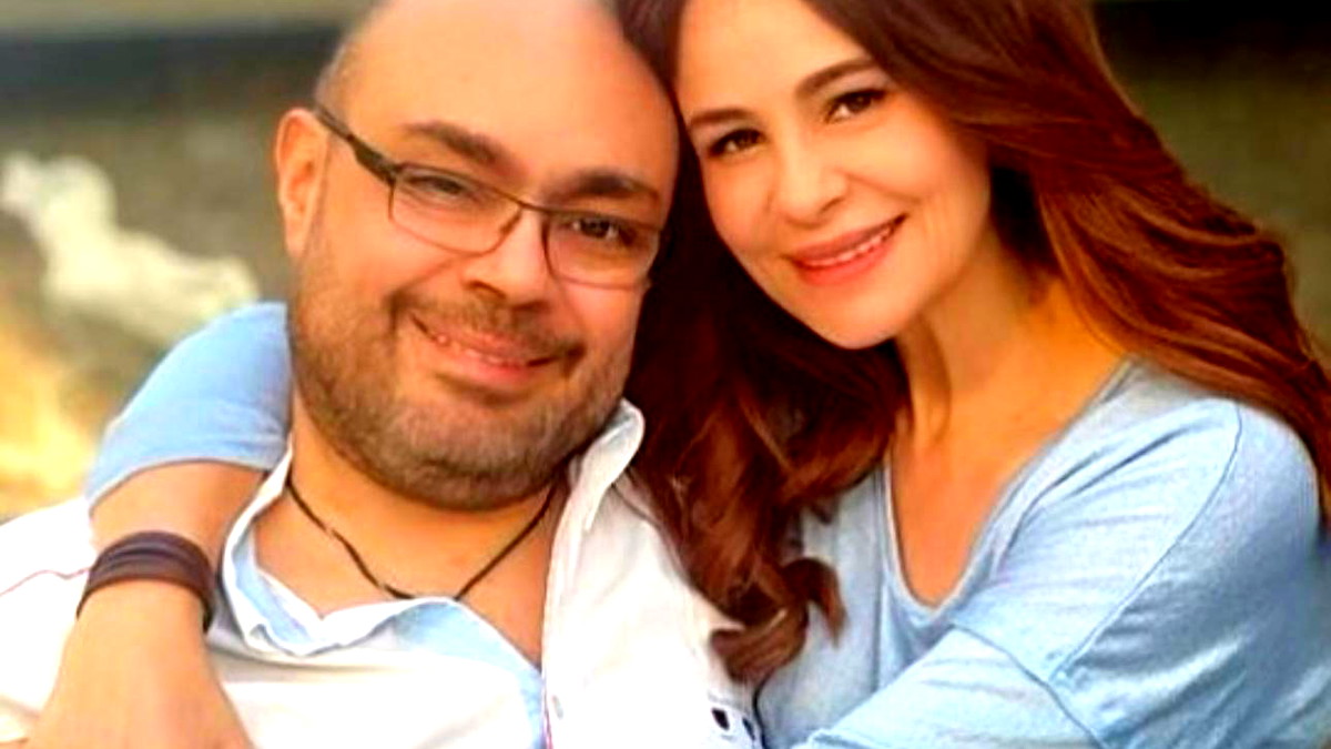 الفنانة اللّبنانية كارول سماحة تنعى بوفاة زوجها المصري وليد مصطفى بعد صراع مع المرض