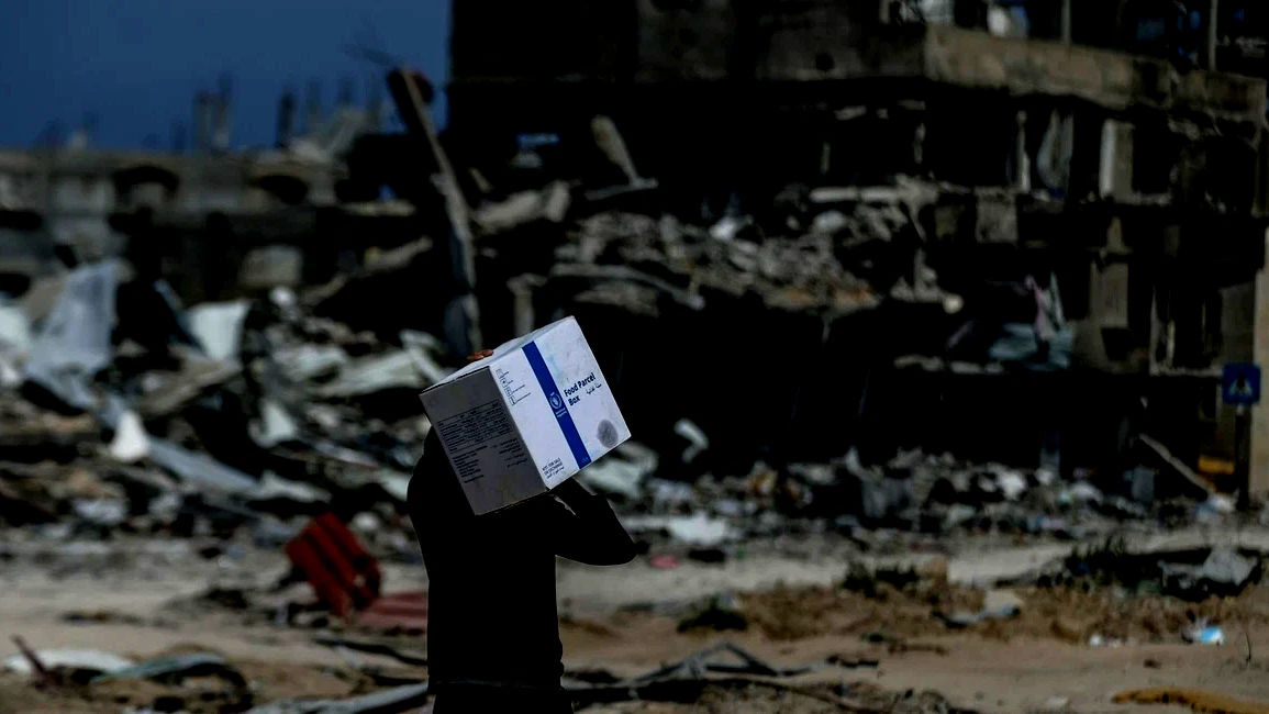 غزة على شفا كارثة إنسانية: نقص حاد في الغذاء والدواء وتحذيرات من انهيار شامل للخدمات