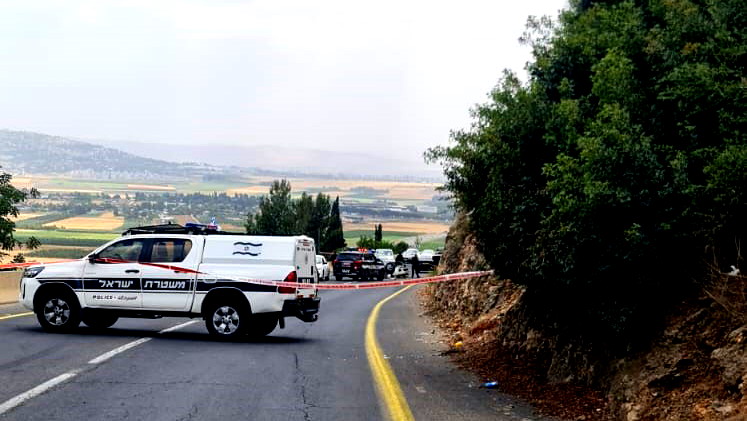 إصابة شاب (20 عامًا) بجروح خطيرة من جرّاء انقلاب مركبة عن ارتفاع عشرة أمتار في مدينة الناصرة