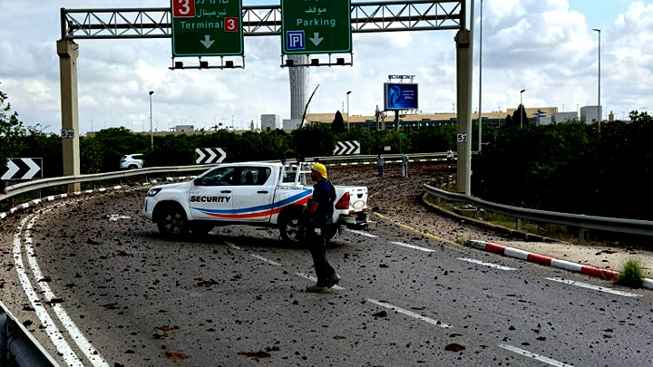 الجيش الإسرائيلي: يعلن عن رصد صاروخ بعد اطلاقه من اليمن..ايقاف حركة الطيران في مطار بين غوريون
