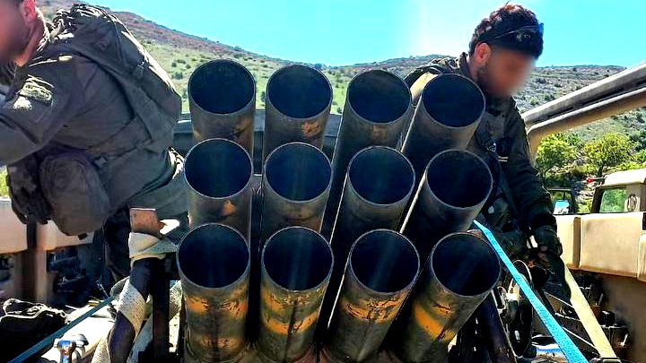 توثيق بالفيديو| الجيش الإسرائيليّ يعلن استهداف مقر القيادة المركزي للوحدة المسؤولة عن منطقة جبل الشيخ في النظام السوري السابق