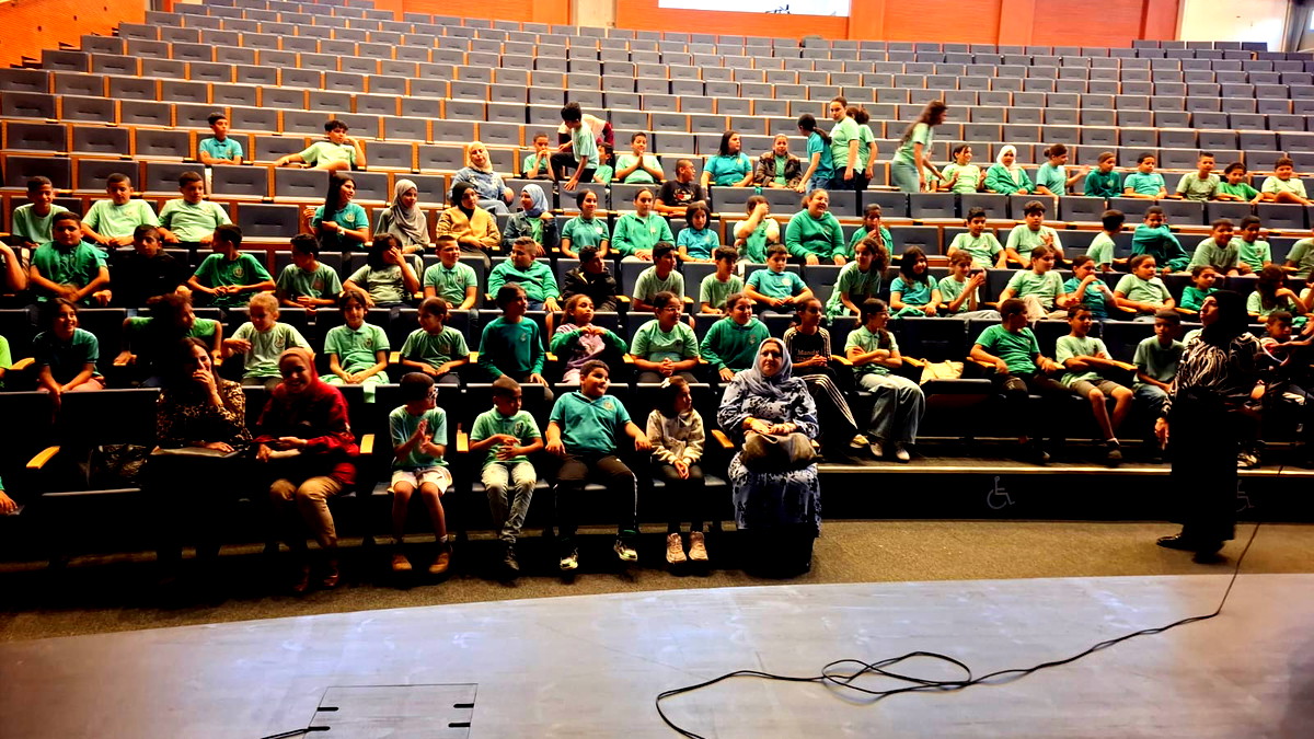 وسط أجواء من الحماس- نجاح باهر لزيارة الطلّبة للقصر الثقافي القرعاوي