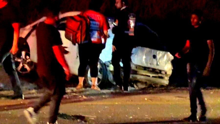 إصابة 5 أشخاص أحدهم بحالة خطيرة إثر حادث طرق على شارع 716 قرب الناعورة