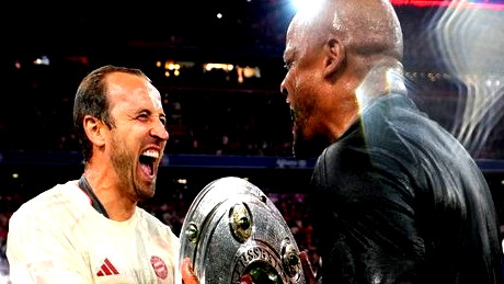 بايرن يحتفل باللقب بفوز على مونشنغلادباخ ومولر يودع المشجعين