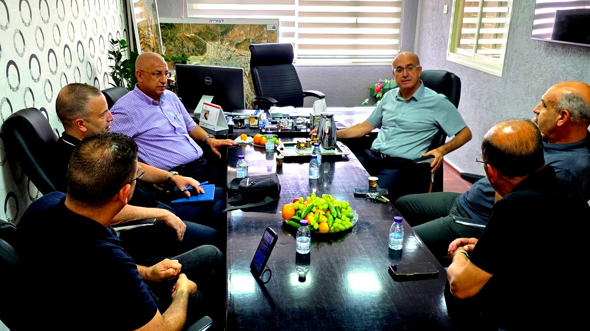 اتحاد مياهكم ومجلس دبورية يتفقدان مشاريع تطوير البنية التحتية والصرف الصحي