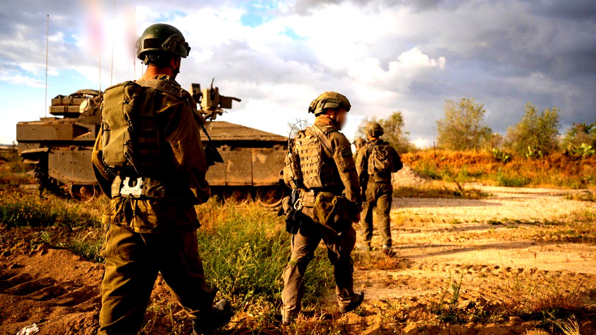 الجيش الاسرائيلي يواصل عملياته العسكرية في طولكرم ويصعد من عمليات تهجير سكان الحي الشرقي في المدينة