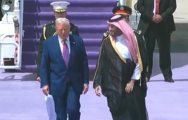 في مستهل جولة إقليمية- الرّئيس الأميركي دونالد ترامب يصل إلى العاصمة السّعودية الرّياض