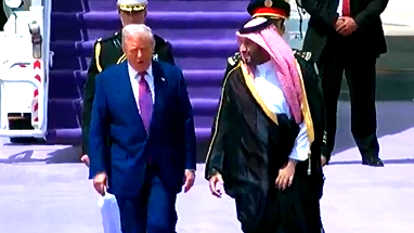 في مستهل جولة إقليمية- الرّئيس الأميركي دونالد ترامب يصل إلى العاصمة السّعودية الرّياض