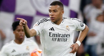 ريال مدريد يفوز على مايوركا ويؤجل حسم الليغا