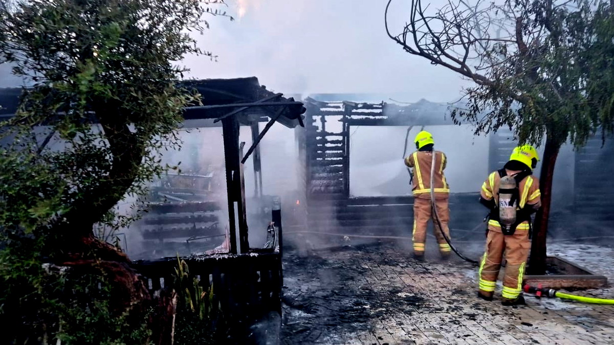 دالية الكرمل: حريق في غرفة ضيافة بحديقة الكرمل دون إصابات
