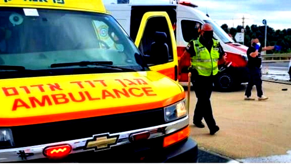 الطيرة: إحالة طفل (3 أعوام) بحالة متوسطة إلى المستشفى  بعد بقائه ساعة داخل سيارة مغلقة