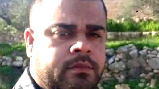 الجيش الإسرائيلي يقتل فلسطينيا بزعم اقترابه من قواته وهو يهتف "الله أكبر"