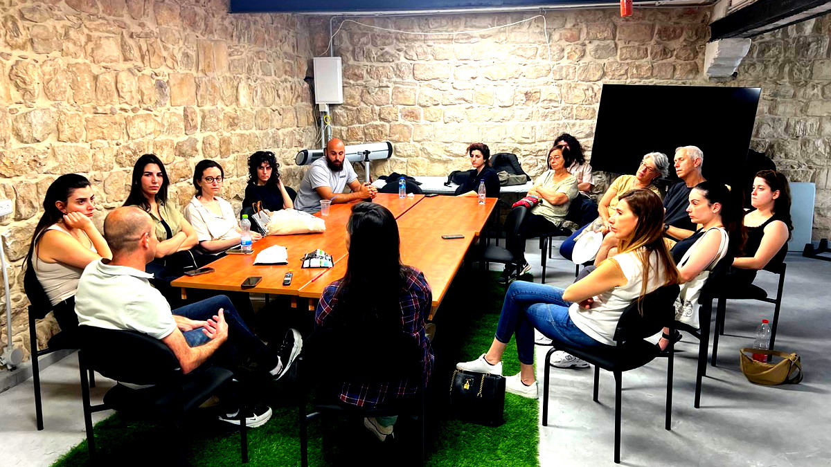 تخريج الفوج الخامس من دورة "وكلاء التغيير في مجال التخطيط والهندسة المعمارية" بتنظيم المركز العربي للتخطيط البديل ومدرسة السلام في واحة السلام