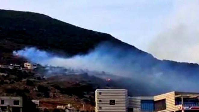 حريق واسع قرب الرامة واستدعاء طائرات إطفاء