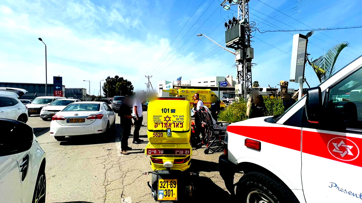 اصابة متوسطة لشابة (14 عاما) من مدينة الطيرة سقطت عن ارتفاع 3 امتار