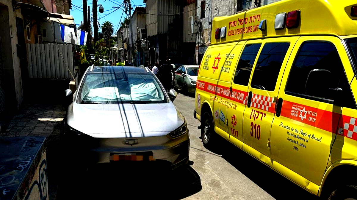 العثور على جثمان شاب (30 عامًا) داخل شقة سكنية في مدينة تل أبيب