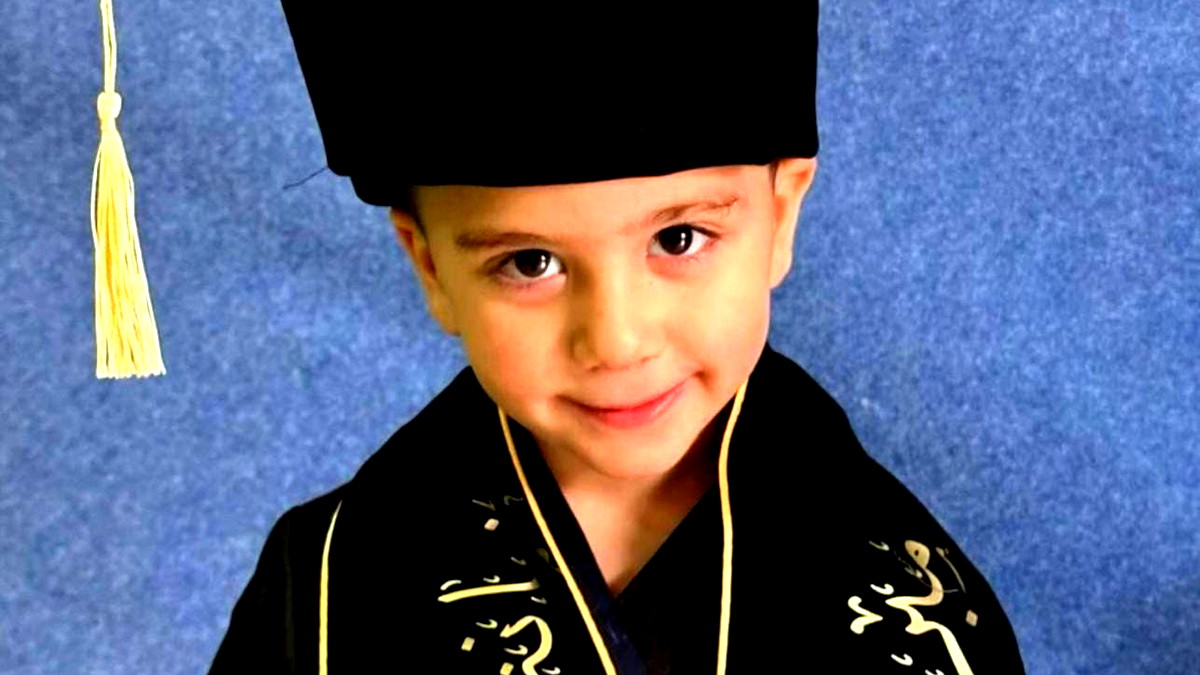 فاجعة دير الأسد بلا نهاية: بعد أيام من مصرع والدته وشقيقيه - إقرار وفاة آدم أسدي جرّاء الحريق