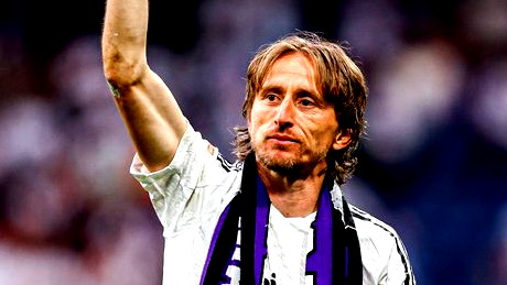 مودريتش يودّع الريال: لا تبكِ لأنها انتهت.. ابتسم لأنها حدثت