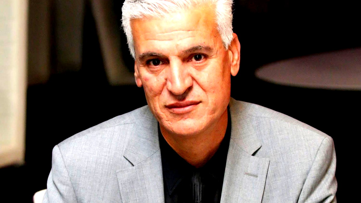 بعد استهداف منزل الزّميل فايز اشتيوي| النائب العطاونة: اعتداء جبان على حرية الصحافة ومحاولة فاشلة لتكميم الأفواه